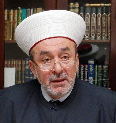 سوسان عمّم على خطباء المساجد تخصيص خطب الجمعة لـ'نصرة الشعب الفلسطيني ومقاومته الباسلة'