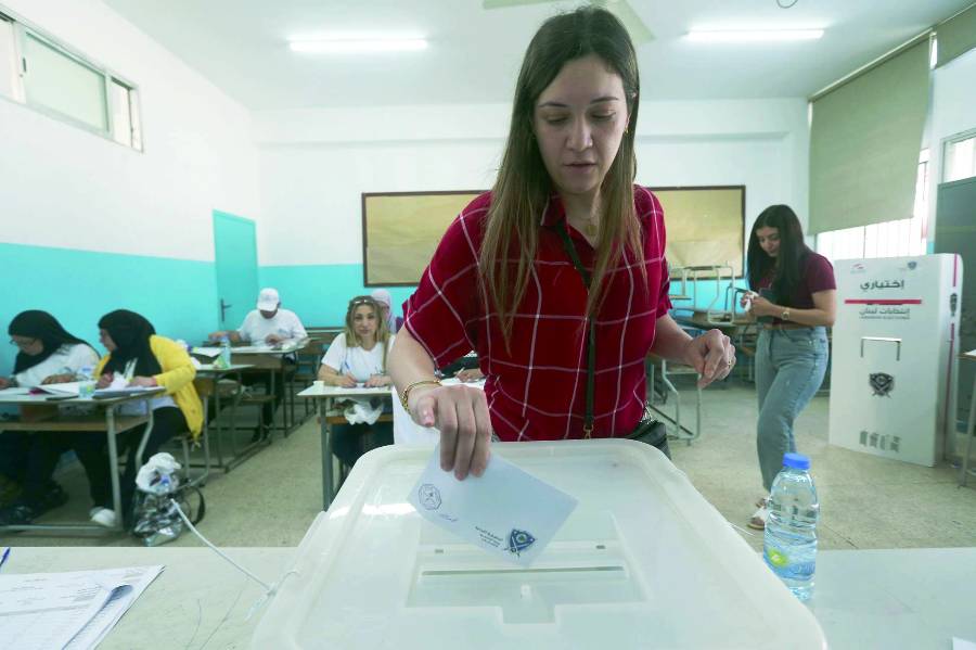 «الكباش السياسي» وضيق المُهل يهددان الانتخابات النيابية في لبنان