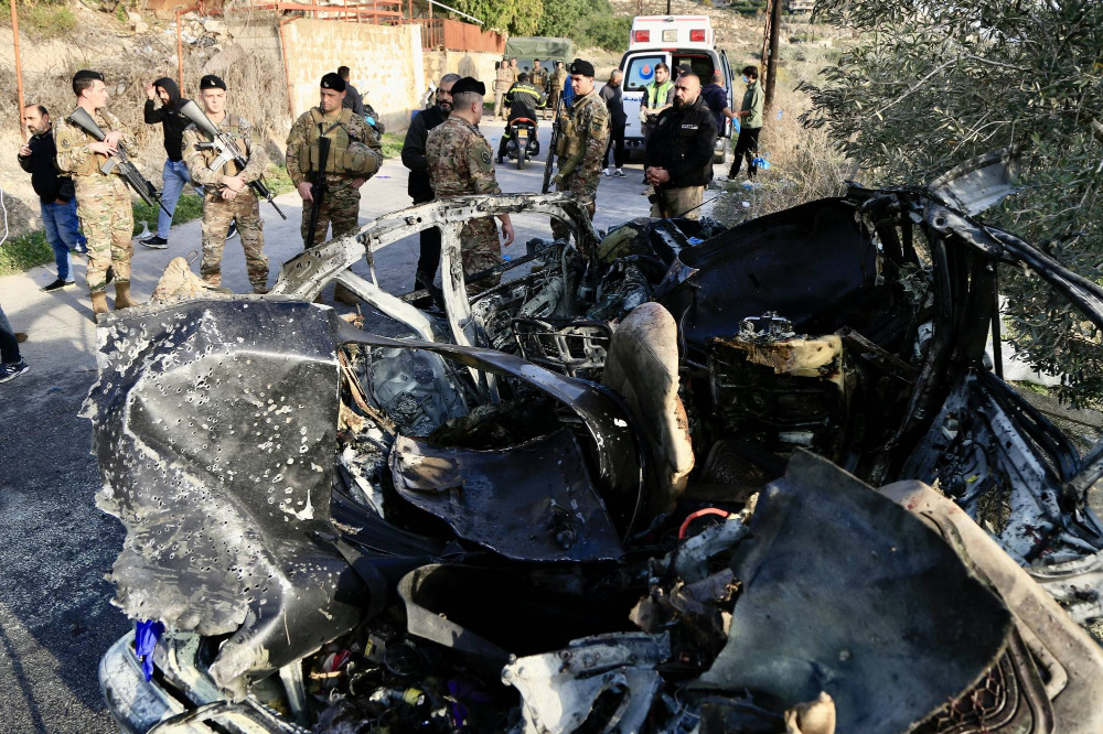 «حزب الله» مطالَب بإيداع الدولة اللبنانية سلاحه لا نزعه إسرائيلياً