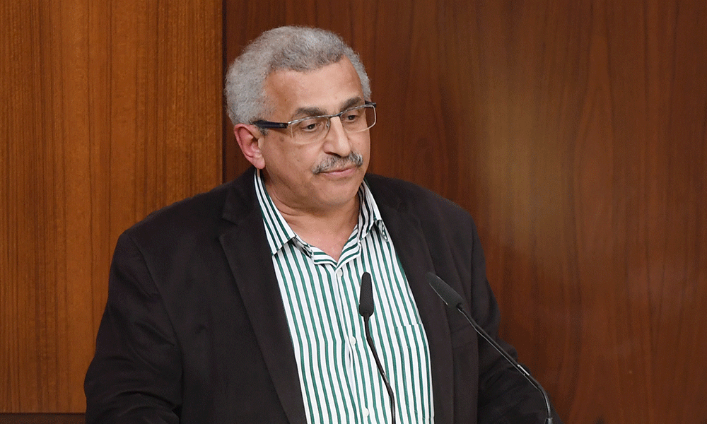 سعد : حصر قضايا لبنان كلها بقضية حصر السلاح أمر فيه إفتئات على الحقائق وما تحمله من تحديات ومخاطر تهدد الكيان الوطني ..