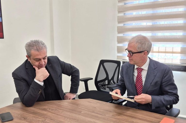 سفير بلجيكا في لبنان يعرب عن "تقديره للمهنية العالية التي تتبعها بلدية صيدا في ادارة أزمة النزوح"