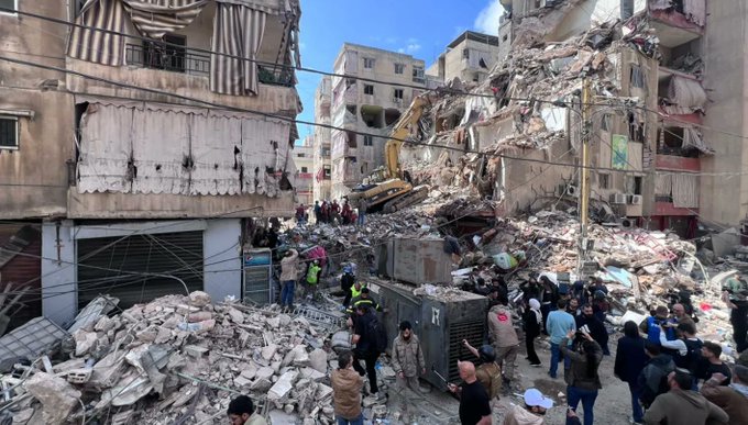 أول اتصال لبناني إسرائيلي يمهّد لإطلاق المفاوضات... "حزب الله" يلعب بنار الشارع عبر تحركات استفزازية