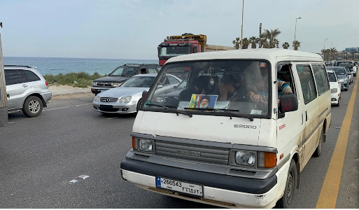 أهالي الجنوب يباشرون العودة إلى قراهم رغم التحذيرات والخروقات الإسرائيلية