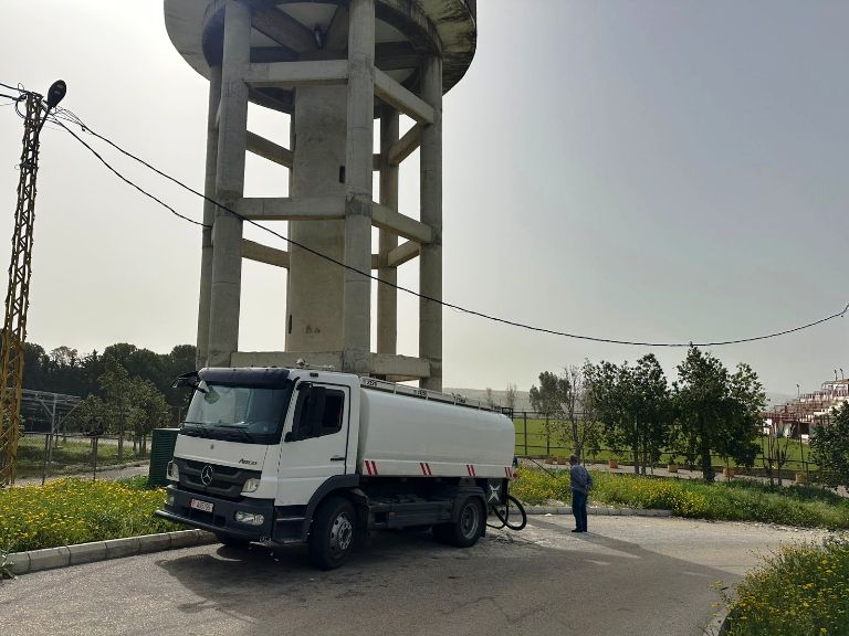 "مياه لبنان الجنوبي" تؤمن كمية من المازوت لمحطاتها وآبارها، بعد عودة ألاهالي إلى قراهم في الجنوب