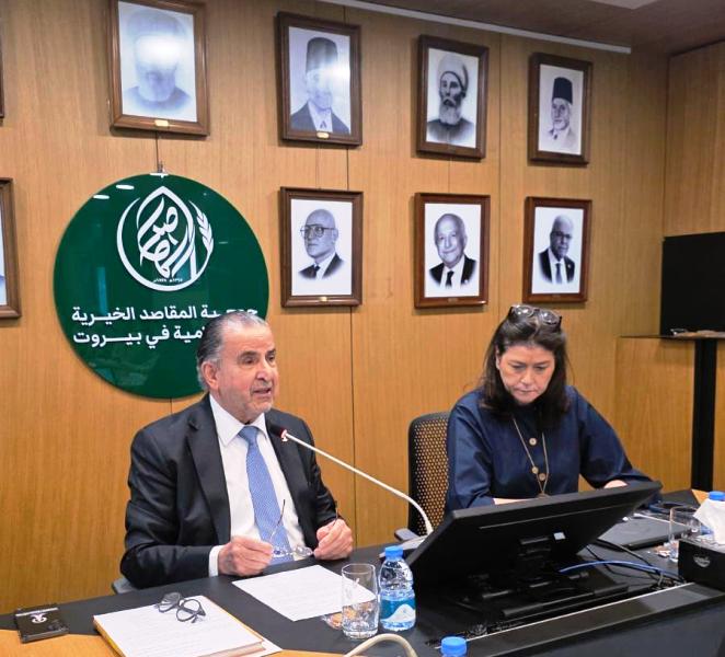 وفد "مقاصد صيدا" برئاسة محمد فايز البزري يزور رئيسة "مقاصد بيروت" دينا طبارة مهنئا