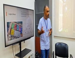 جولة للوزير ياسين وبديع واللجنة التشاركية في اقسام معمل معالجة النفايات في صيدا