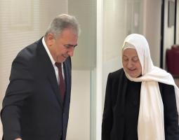 الحريري تلتقي السفير الفلسطيني وتستعرض الاوضاع الفلسطينية في مخيمات لبنان وغزة