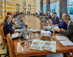 أجواء ملبّدة وقلق تصاعدي عشية الاستقلال… سلام يجدّد استعداد لبنان للتفاوض مع إسرائيل