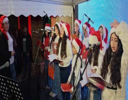 بلدية صيدا وأساقفة المدينة إفتتحوا "قرية صيدا الميلادية" بحضور حاشد من الفاعليات والمواطنين