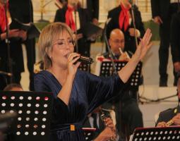 بحضور قائد الجيش.. أمسية ميلادية لـ