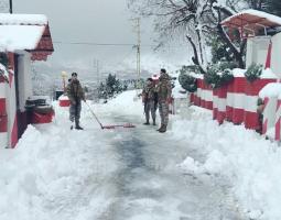 "الخماسية" تملأ الفراغ المدني لـ"الميكانيزم".. و"حزب الله" لمقاربة واقعية لخيارات السلطة