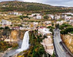 جزين… مدينة الوفاء في زمن الشدائد
