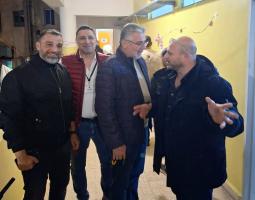 حجازي ووفد مجلس بلدية صيدا يتفقد مركزي إيواء متوسطة أنجيليك صليبا وثانوية حكمت الصباغ