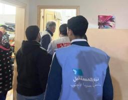 "المستقبل"  و"الإغاثة الأولية الدولية" :مشروع لتقسيم صالات "اليتيم العربي" لحفظ خصوصية كل عائلة نازحة