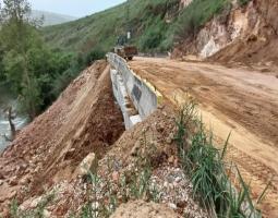 "الجيش اللبنانيّ" يواصل أعمال فتح الطرقات في الجنوب