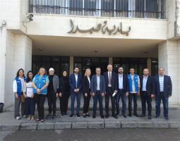 السفير الفرنسي ماغرو وممثلة مفوضية اللاجئين بيلينغ في بلدية صيدا: إشادة دولية بمهنية إدارة الأزمة وبحث في استدامة الإيواء