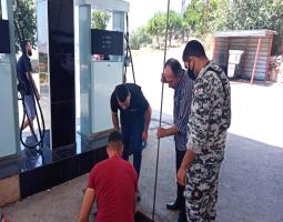 الأمن العام واصل جولاته في محطات المحروقات في صيدا لضبط المخالفين ومنع الاحتكار