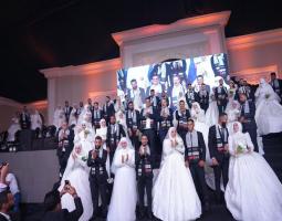 "عرس جماعي"  في " la salle" شارك فيه 60 عريس وعروس جميعهم من المخيمات الفلسطينية في لبنان.