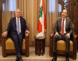 منسق الأمم المتحدة في لبنان بعد لقائه المحافظ ضو : العمل على إيجاد حلول تمنع حدوث الفراغ في الجنوب