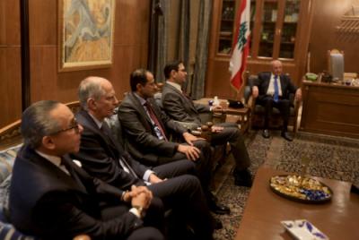 تشاور يكرّس سابقة في انتخاب رئيس الجمهورية | السفراء الخمسة: من المواصفات إلى النصاب