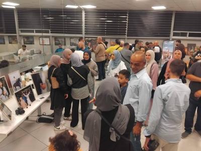 معرض 'مصوّري صيدا' يجمع الفن والجمال بعدسات مبدعين