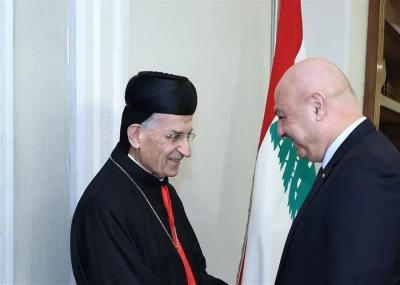 مزيد من الجهود لتعزيز فرصة التفاوض… فتح الطريق الأميركية لزيارة قائد الجيش