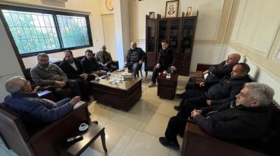 سعد يلتقي وفدًا من مستأجري الأماكن غير السكنية ويؤكد الوقوف إلى جانب حقوقهم