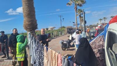 بلدية صيدا تعتمد الملعب البلدي مركزاً رسميا رئيسياً لتوزيع المساعدات...وآلية للنازحين في المنازل