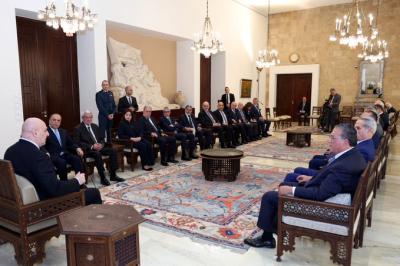 سجال المفاوضات مع إسرائيل يهز علاقة بري وعون