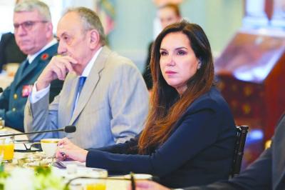 واشنطن تتحدث عن تنفيذ الاتفاق… وتل أبيب تتمسك بالبقاء في جنوب لبنان