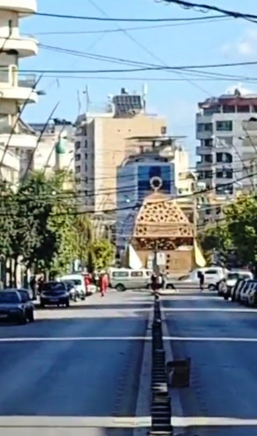 اقفال شارع رياض الصلح في صيدا بعد التهديد بقصف "القرض الحسن" في لبنان