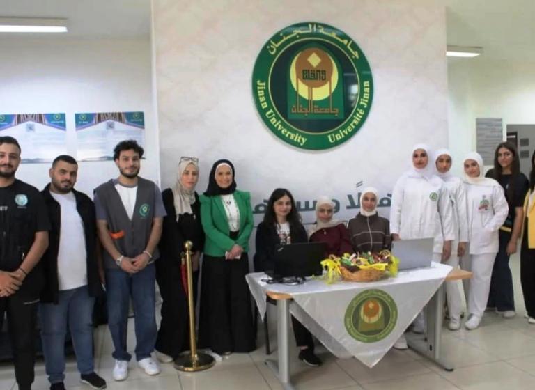 "جامعة الجنان" تطلق برنامج تقوية ودعم 300 طالب من نازحي الشهادات الرسمية
